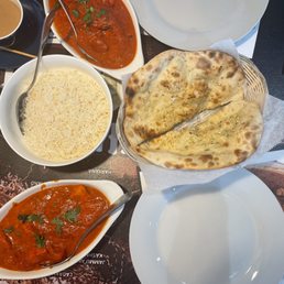 Chicken Tikka Masala with Garlic Naan and rice, Amazing!