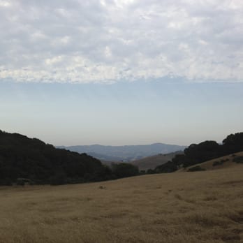 Helen Putnam Regional Park - View from the Panorama Trail - Hiking Near Me - Petaluma, California Helen Putnam Regional Park - View from the Panorama Trail - Hiking Near Me - Petaluma, California