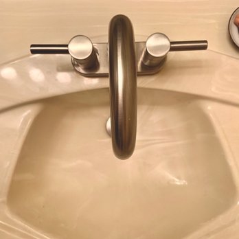 Superb Maids - Spotless bathrooms - Home Cleaning Near Me - Las Vegas, Nevada Superb Maids - Spotless bathrooms - Home Cleaning Near Me - Las Vegas, Nevada