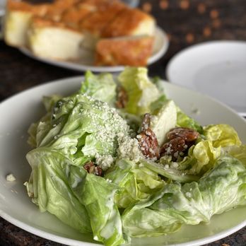 Skates On The Bay - Butter lettuce salad with creamy vinaigrette - Seafood Near Me - Berkeley, California