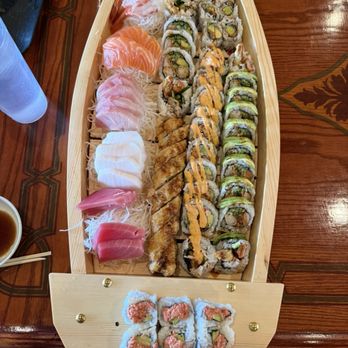 Koji - Sushi Bars Near Me - Northville, Michigan