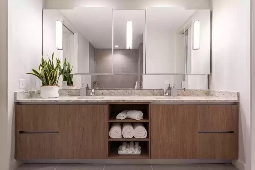 HOLLY’S CLEANING SERVICE Updated June 2024 19 Photos 4060