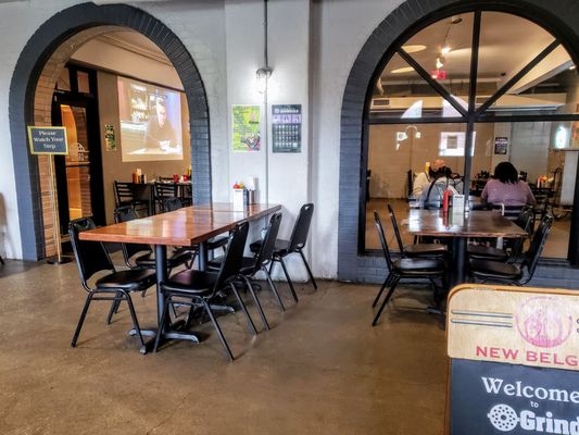 Grind Burger Kitchen by null