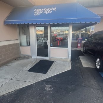 Marigold Cafe - Entrance - Diners Near Me - Toledo, Ohio