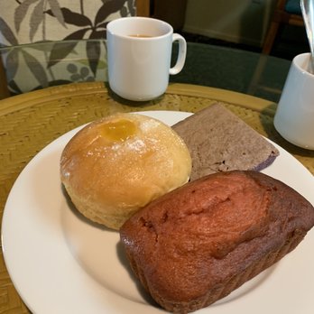 Maui Bread - Lilikoi bun, guava bread, ube bar - Bakeries Near Me - Kihei, Hawaii Maui Bread - Lilikoi bun, guava bread, ube bar - Bakeries Near Me - Kihei, Hawaii
