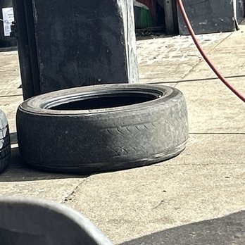 Valvoline Instant Oil Change - NEVER ROTATED THESE TIRES - Oil Change Stations Near Me - Fullerton, California Valvoline Instant Oil Change - NEVER ROTATED THESE TIRES - Oil Change Stations Near Me - Fullerton, California