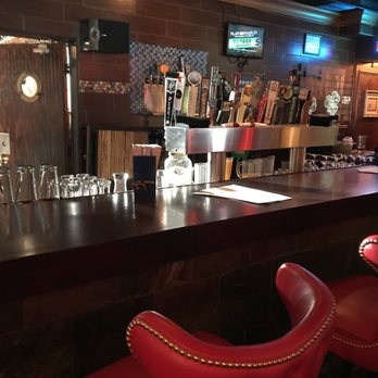 Terry's Terrace - Bars Near Me - Harrison Township, Michigan