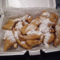 Fried dough bits with sugar and cinnamon