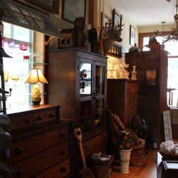 Wide River Antiques