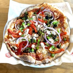 Mod 11" Create Your Own with Chicken, Veggies and Roasted Garlic - Mmm!