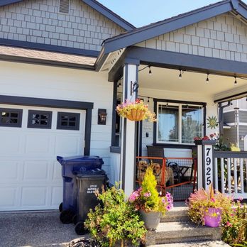 Gene's Painting - Bright and bold. - Painters Near Me - Everett, Washington Gene's Painting - Bright and bold. - Painters Near Me - Everett, Washington