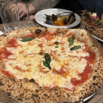 Forno 500 - Margherita pizza - Pizza Near Me - Dublin, D Forno 500 - Margherita pizza - Pizza Near Me - Dublin, D