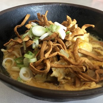 Tin Thai Kitchen - Noodle Curry - Thai Near Me - Livermore, California