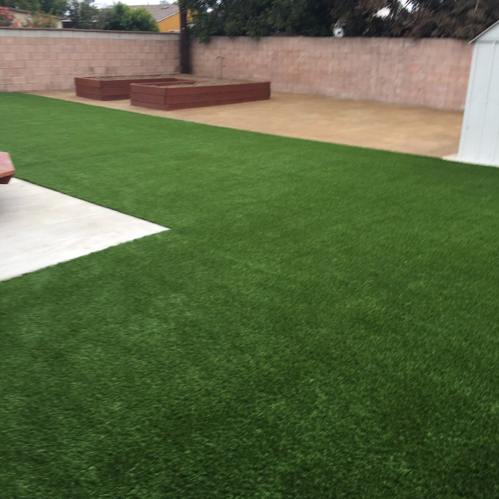 Future Turf - Backyard after - Artificial Turf Near Me - Newbury Park, California