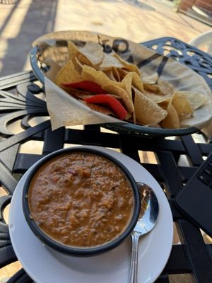 Oli's Kitchen Bar & Grill