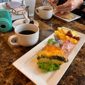 Sugar Leaf - Quiche and sandwich - Cafes Near Me - Branson, Missouri