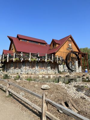 Vala's Pumpkin Patch & Apple Orchard by null
