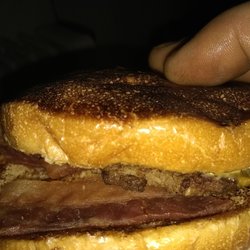 McDonald's - Lig McDz professionally fuckin up my food. Dan u fat fuck. Say good bye to McDz. U going on Food Stamps. U R the weakest link.