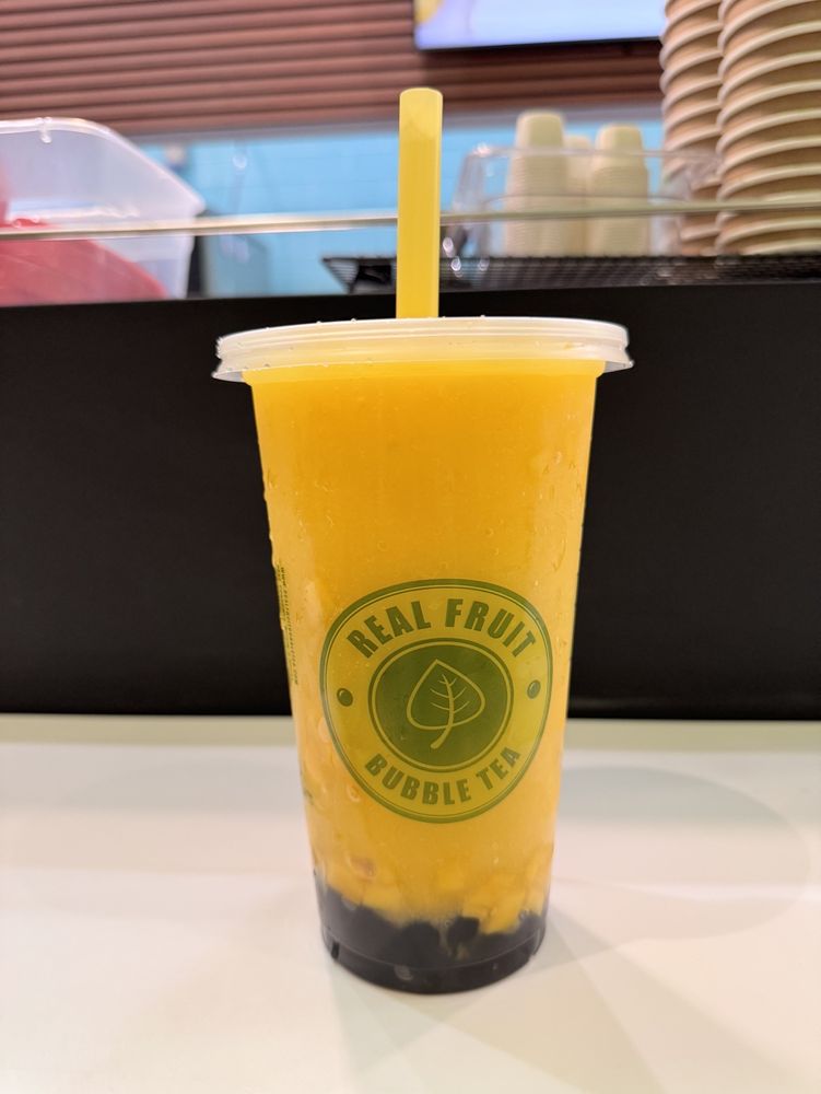 REAL FRUIT BUBBLE TEA Updated October 2024 160 N Gulph Rd, King of