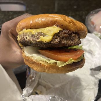 Bird's Kitchen - Benning Burger - Salad Near Me - Washington, DC, District of Columbia