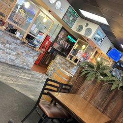 Stone Fire Pizza - Inside area