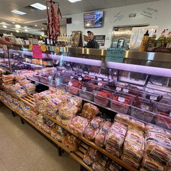 Ream's Meat Market - Jerky and Bier Stick Case - Meat Shops Near Me - Elburn, Illinois