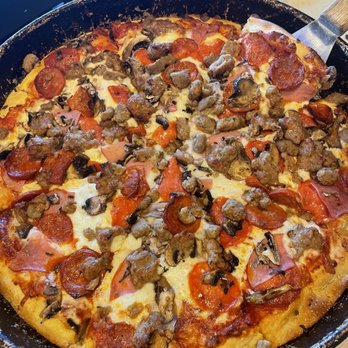 Pizz'A Chicago - Rush Street, Meat Pizza - Pizza Near Me - Santa Clara, California Pizz'A Chicago - Rush Street, Meat Pizza - Pizza Near Me - Santa Clara, California