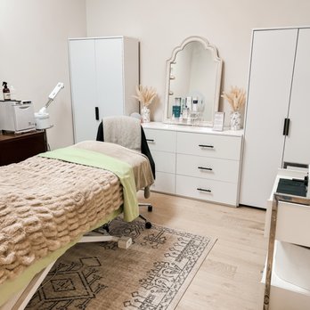 1. The Vanity Skin and Wellness Refinery