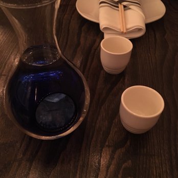 E+O Kitchen - Hyde Park - Sake carafe with ice bubble - Sushi Bars Near Me - Cincinnati, Ohio E+O Kitchen - Hyde Park - Sake carafe with ice bubble - Sushi Bars Near Me - Cincinnati, Ohio