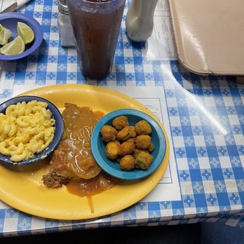 Radicke's Bluebonnet Grill - Meatloaf special - American Near Me - San Antonio, Texas Radicke's Bluebonnet Grill - Meatloaf special - American Near Me - San Antonio, Texas