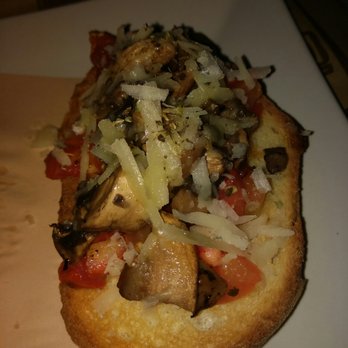 Vecchio Pub 1979 - Bruschetta - Italian Near Me - Siracusa, SR