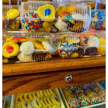 Milano Bakery - Bakeries Near Me - Joliet, Illinois