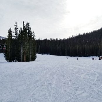 Loveland Ski Area - All Smiles (green run) off Lift 7. Great for technique practice! Even has a couple wide tree paths! - Ski Resorts Near Me - Georgetown, Colorado Loveland Ski Area - All Smiles (green run) off Lift 7. Great for technique practice! Even has a couple wide tree paths! - Ski Resorts Near Me - Georgetown, Colorado