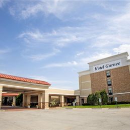 Exterior photo of Holiday Inn - Gurnee, Illinois Exterior photo of Holiday Inn - Gurnee, Illinois