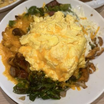 Honeybear Cafe - The Wildcat Skillet - Breakfast & Brunch Near Me - Chicago, Illinois