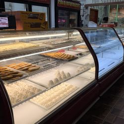 Casa Rojas Cuban Bakery & Café