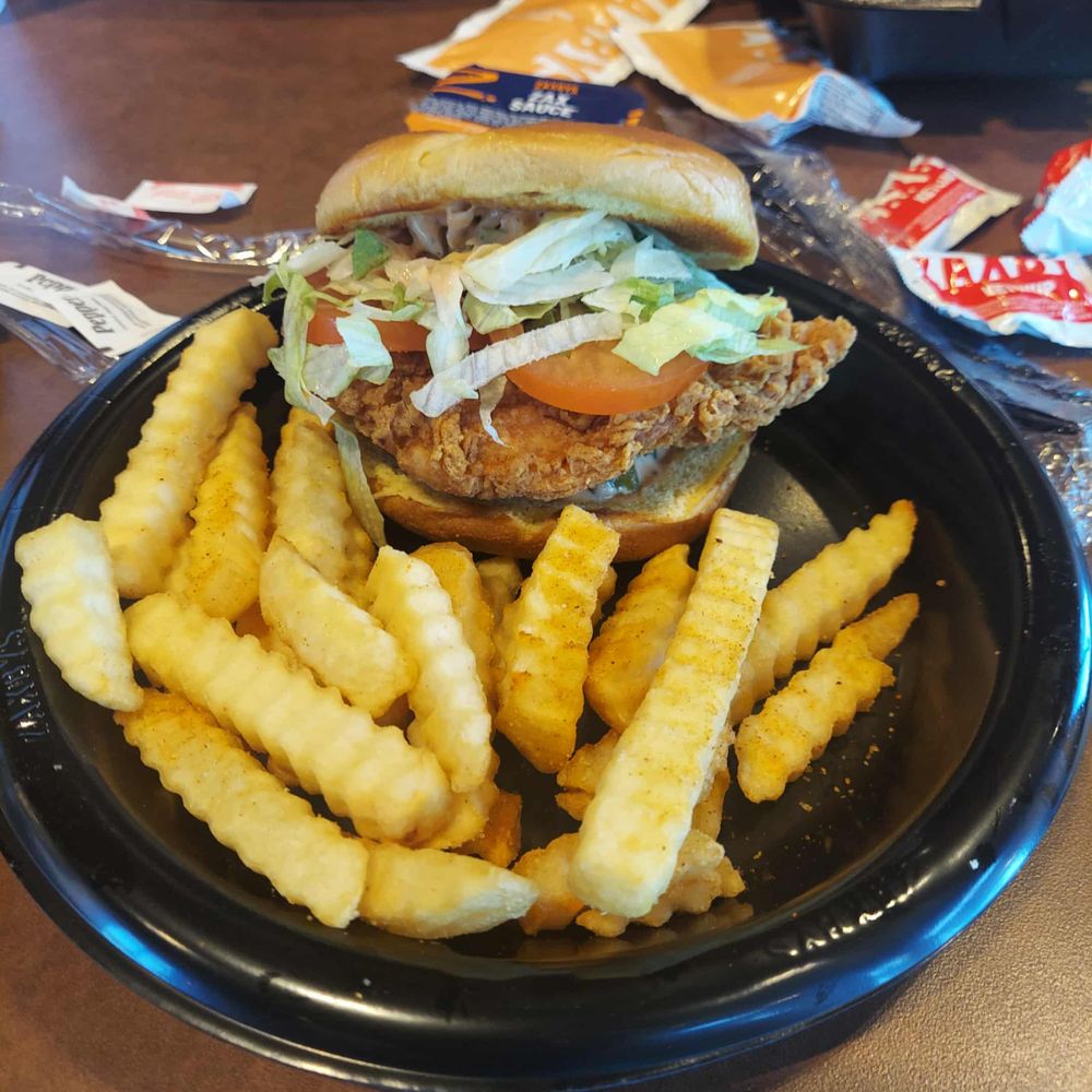 Zaxbys - The Zaxby's Signature Sandwich & Fries - Chicken Wings Near Me - Fort Myers, Florida Zaxbys - The Zaxby's Signature Sandwich & Fries - Chicken Wings Near Me - Fort Myers, Florida