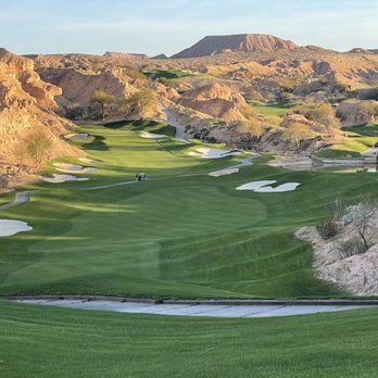 Wolf Creek Golf Club - 1st hole - Golf Near Me - Mesquite, Nevada