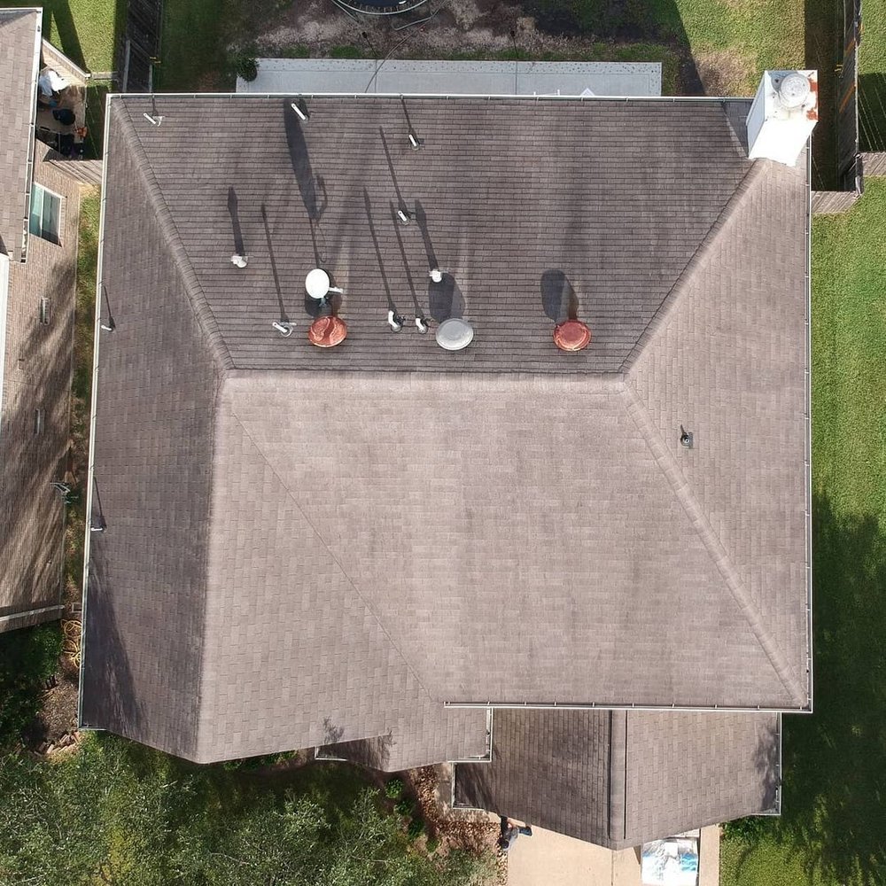 Slide of Decco Roofing & Paving