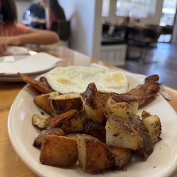 Brunch - Breakfast & Brunch Near Me - Paso Robles, California