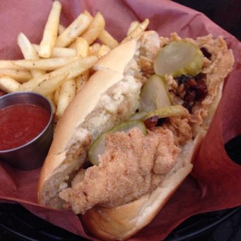Platypus Brewing - Fried chicken sandwich with awesome bacon jam - Breweries Near Me - Houston, Texas Platypus Brewing - Fried chicken sandwich with awesome bacon jam - Breweries Near Me - Houston, Texas