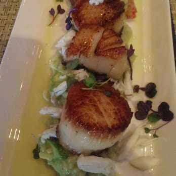 Blu Pointe - Delicious scallops! - Seafood Near Me - Newburgh, New York