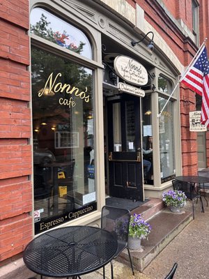 Nonno's Italian Coffee Parlor by null