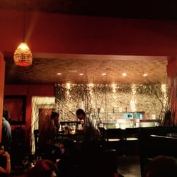 Itamae Sushi Rosario - Vista al lugar donde se ve a los maestros del sushi!!!