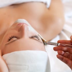 Inner Glimmer Skincare - Trusted by and affiliated with dermatologists