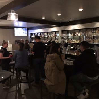 Metro Lafayette - Nice bar area! - New American Near Me - Lafayette, California