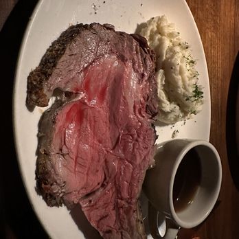 Bartlett's - Steakhouses Near Me - Austin, Texas Bartlett's - Steakhouses Near Me - Austin, Texas
