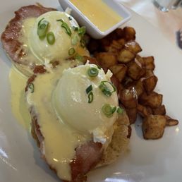 Eggs Benedict