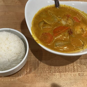 Luck Gai Cafe - Mild yellow curry with chicken - Chicken Shop Near Me - Anaheim, California Luck Gai Cafe - Mild yellow curry with chicken - Chicken Shop Near Me - Anaheim, California