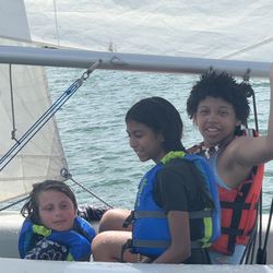 Sail Strong - Teamwork and fun!